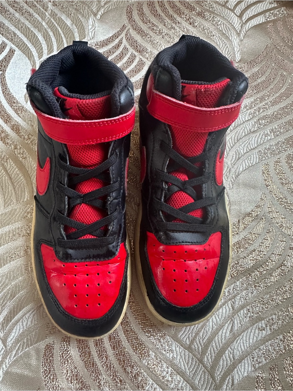 Nike Court Borough Mid 2 Kids Black Red High Top Sneakers 3Y